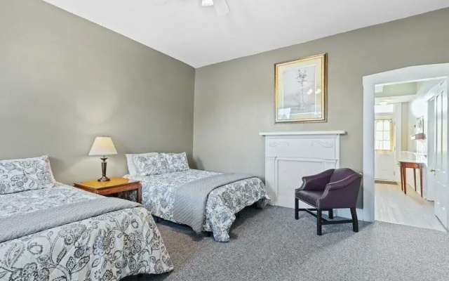 Indy Stadium Villas 710