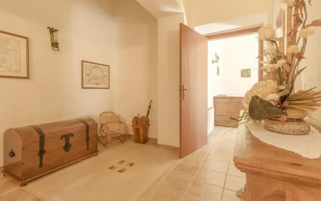 Villa - 7 Bedrooms with Pool and WiFi - 107981