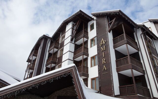 Отель SG Amira Boutique Hotel Болгария, Банско - отзывы, цены и фото номеров - забронировать отель SG Amira Boutique Hotel онлайн вид на фасад