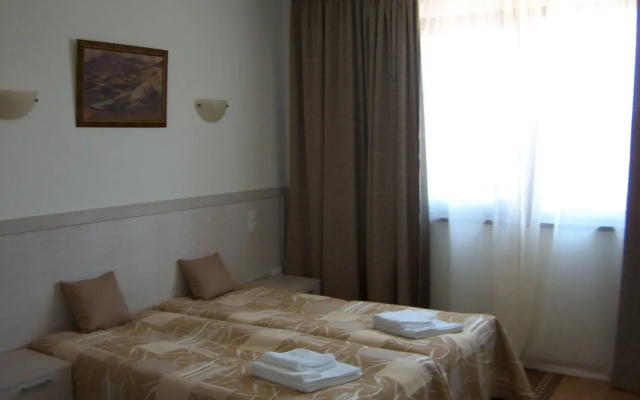 Winslow Elegance Hotel