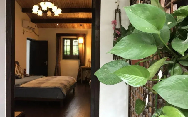 Stone Bamboo Garden Inn