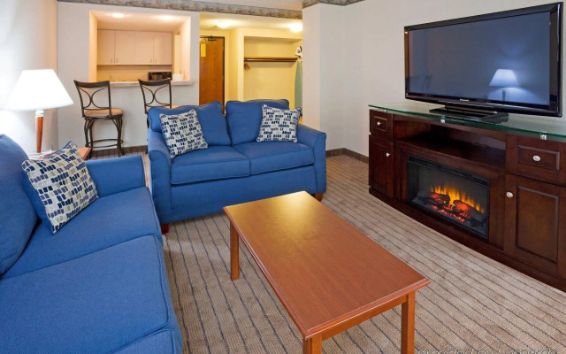 Holiday Inn Express Roseville-St. Paul by IHG