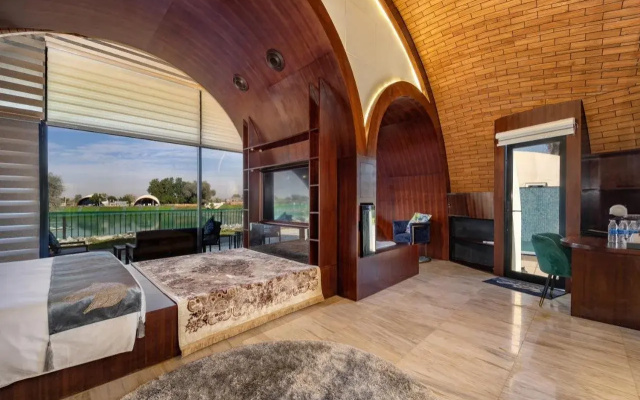 Nirvana Retreat