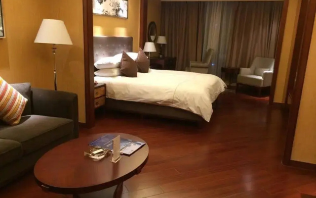 Nanjing Crystal Executive Apartment