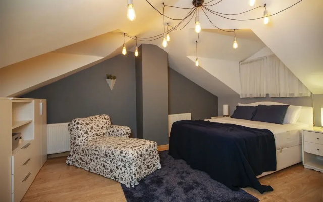 Rooftop Duplex at the Heart of Istanbul