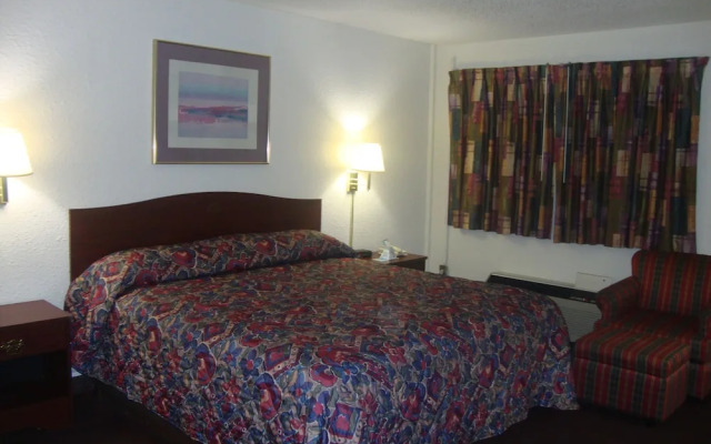 Topeka Plaza Inn