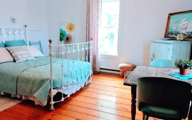 La maison Rose Alma Couette et Café
