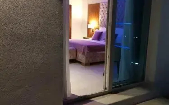 Rooms Ana