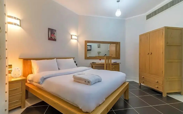Royal Beach Serviced Apartments