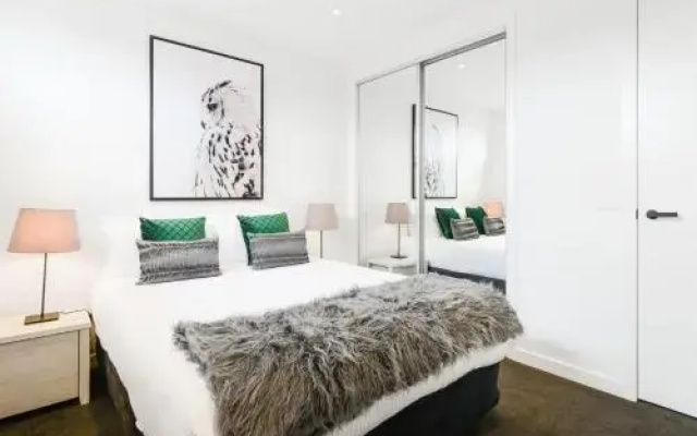 BOUTIQUE STAYS - Murrumbeena Place 2