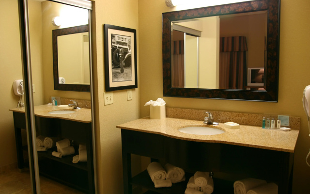 Hampton Inn & Suites Mobile Providence Park/Airport
