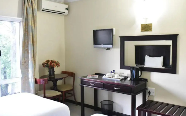 Regal Inn Xpress PMBurg