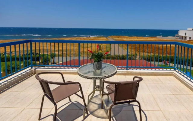 Villa Diana Seaside in Pomos