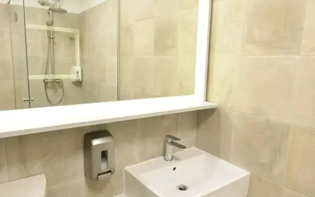 Twin I - One Bedroom - 4 Guests - Cismigiu Gardens