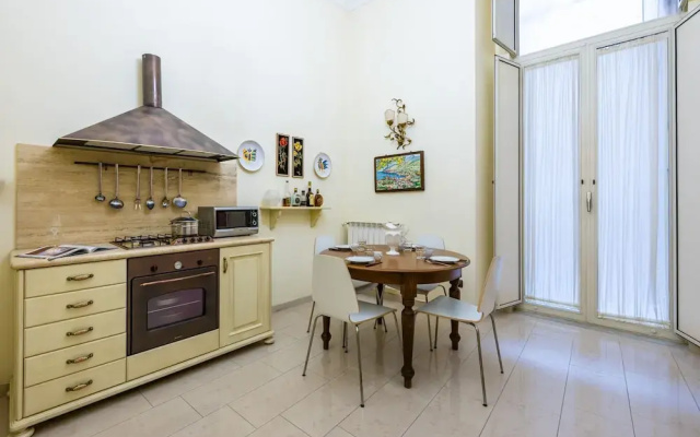 Homely City Apartment by Wonderful Italy