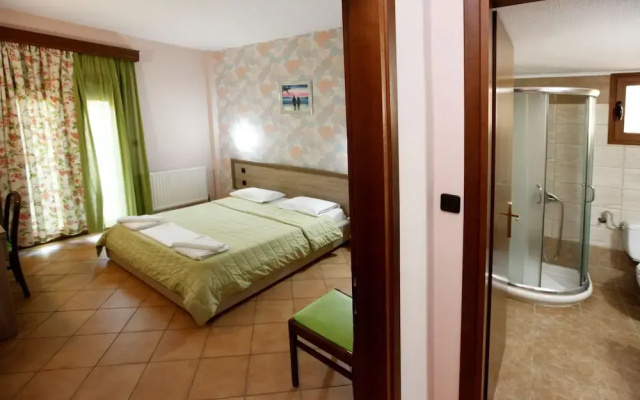 Ariadni Hotel Bungalows