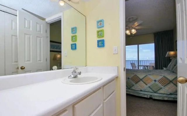 Ocean House 1304