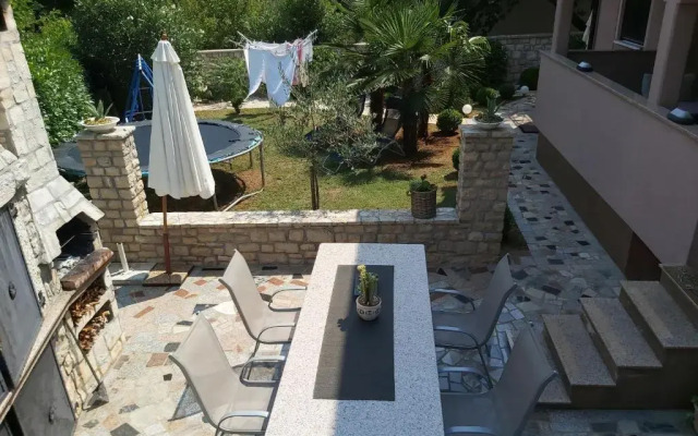 Ferienwohnung mit 2 Schlafzimmer oder Studio Apartment - Istrien-Fiorini