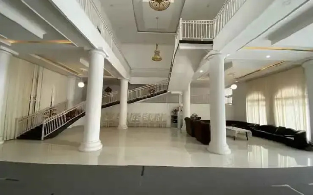 Griya RW Family Guest House Redpartner