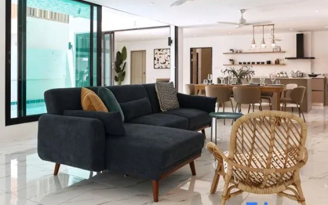 Modern Villa Breeze - 10 Minutes Walk To The Beach