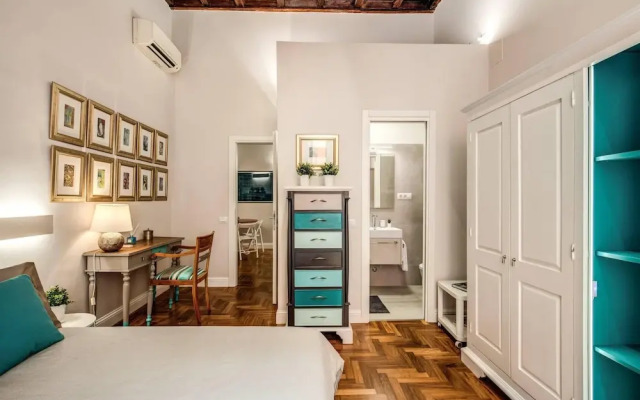 Travel & Stay - Scala