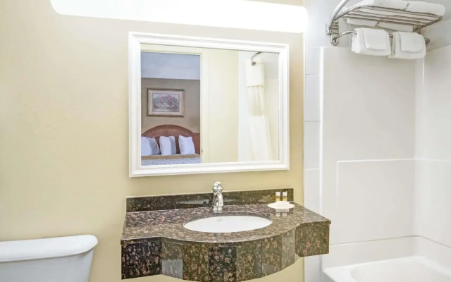 Star Deluxe Branford