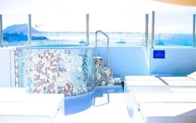 AVANTI Lifestyle Hotel - Only Adults