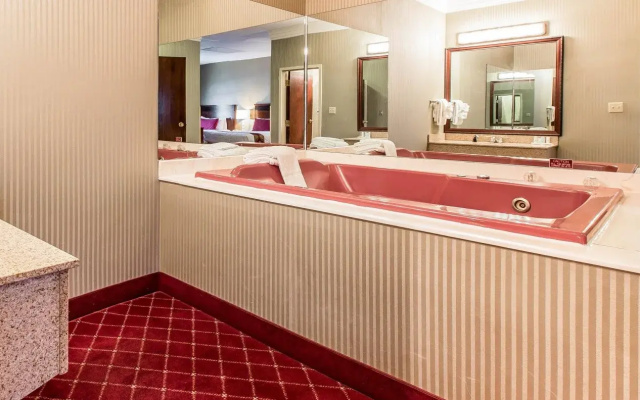 Clarion Inn & Suites Gatlinburg