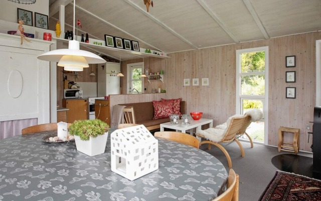 4 Person Holiday Home in Hojslev