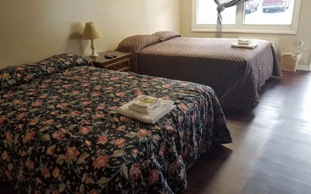 Park n Stay Inn