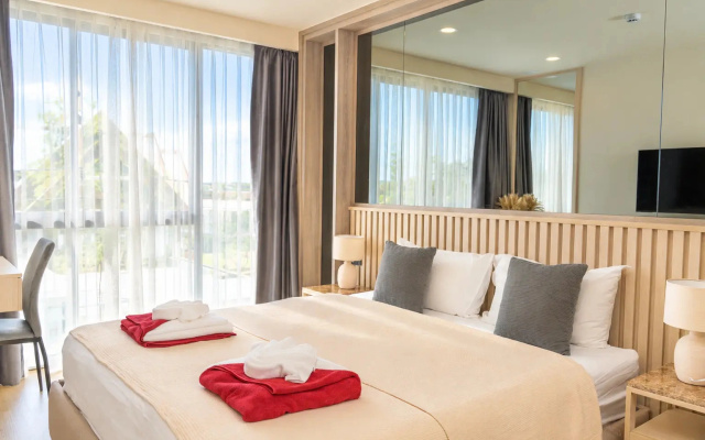 Апартаменты 1BR Ozone Oasis Pool Gym & Beach Shuttle