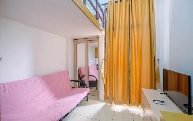 Comfortable And Cozy Living Studio Room Apartment At Dave