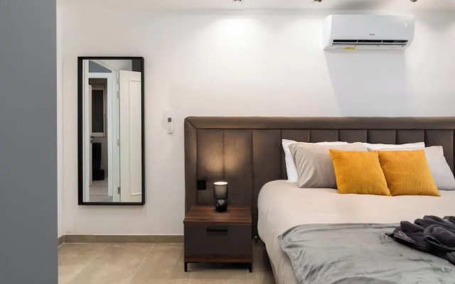Modern 1BR APTS near Manoel & Tigne