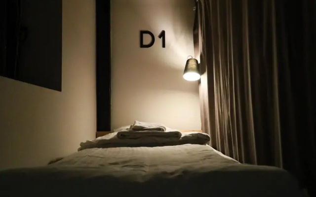 Khada Hostel