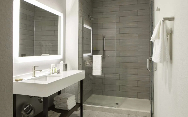 Hilton Garden Inn Minneapolis University Area