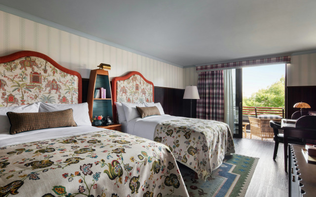 Отель Graduate by Hilton Cambridge
