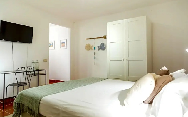 B&B Canneto Beach