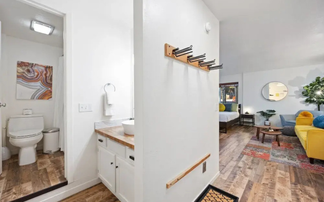 114 Bldg B 1 Bedroom Condo