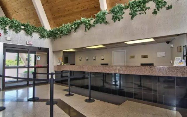 Rodeway Inn and Conference Center-Allentown
