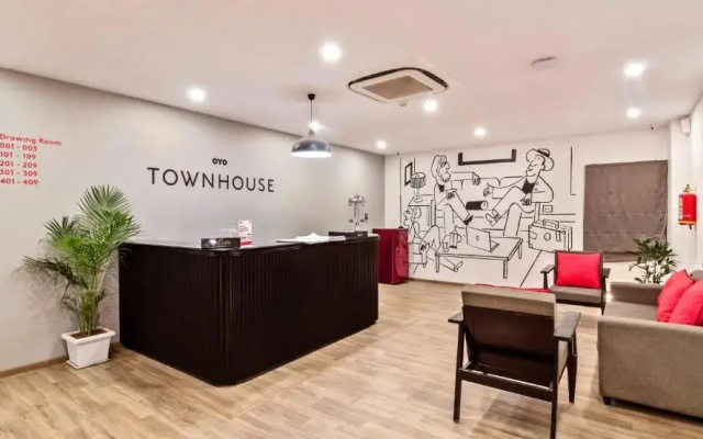 OYO Townhouse 123 White Ridge Kondapur