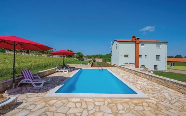 Beautiful Home in Sv lovrec With Wifi