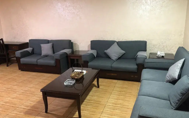 Al Ahfad Hotel Apartments