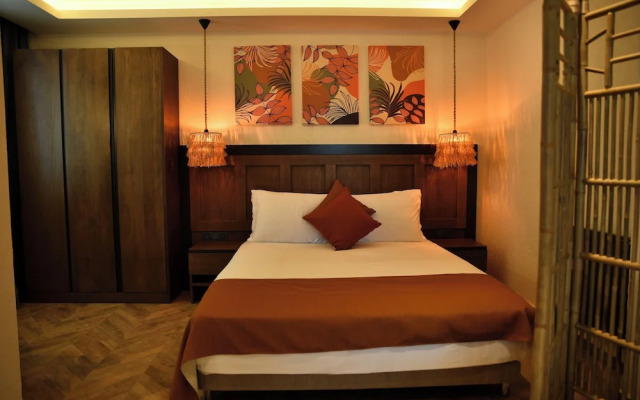 Parmos Otel