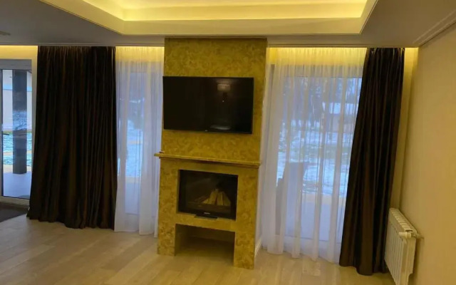 Park-Hotel Tihiy Les