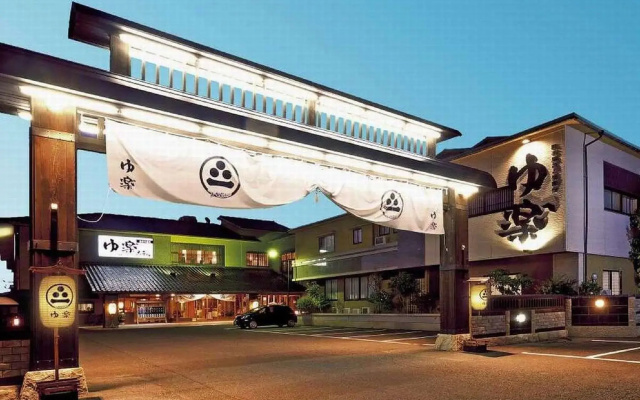 hotelImage