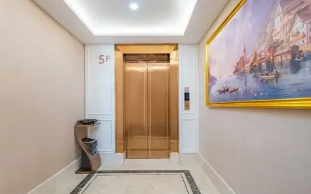 Vienna Hotel（Nujiang Gongshan Store）