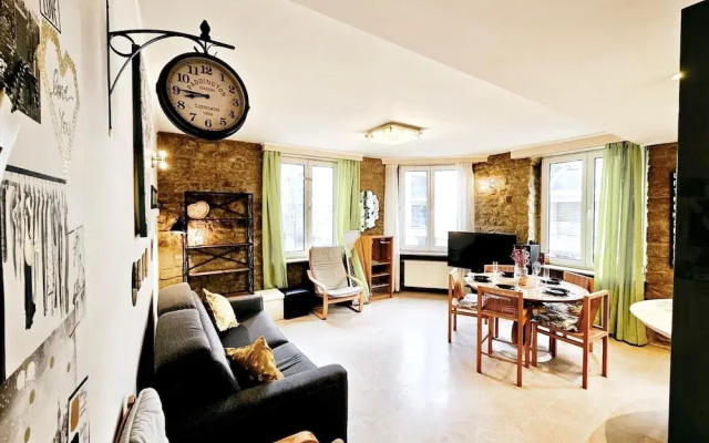 New 1 bedroom Flat in City Center