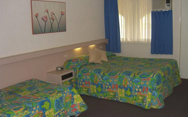 Bundaberg Coral Villa Motor Inn