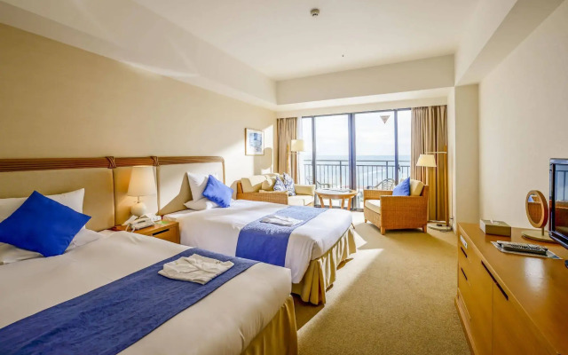 Отель Southern Beach Hotel & Resort Okinawa
