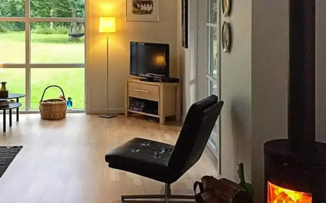 6 Person Holiday Home in Thyholm